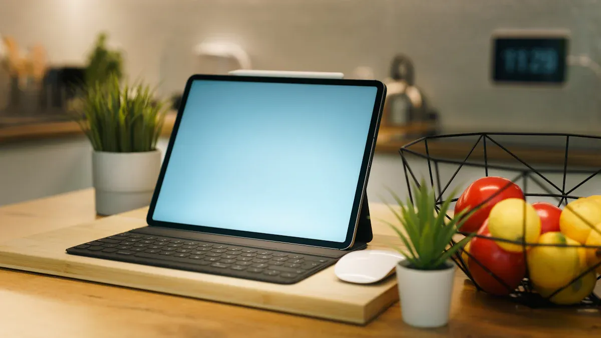 Tablet vs Laptop: Which Device Is Right for Your Needs?